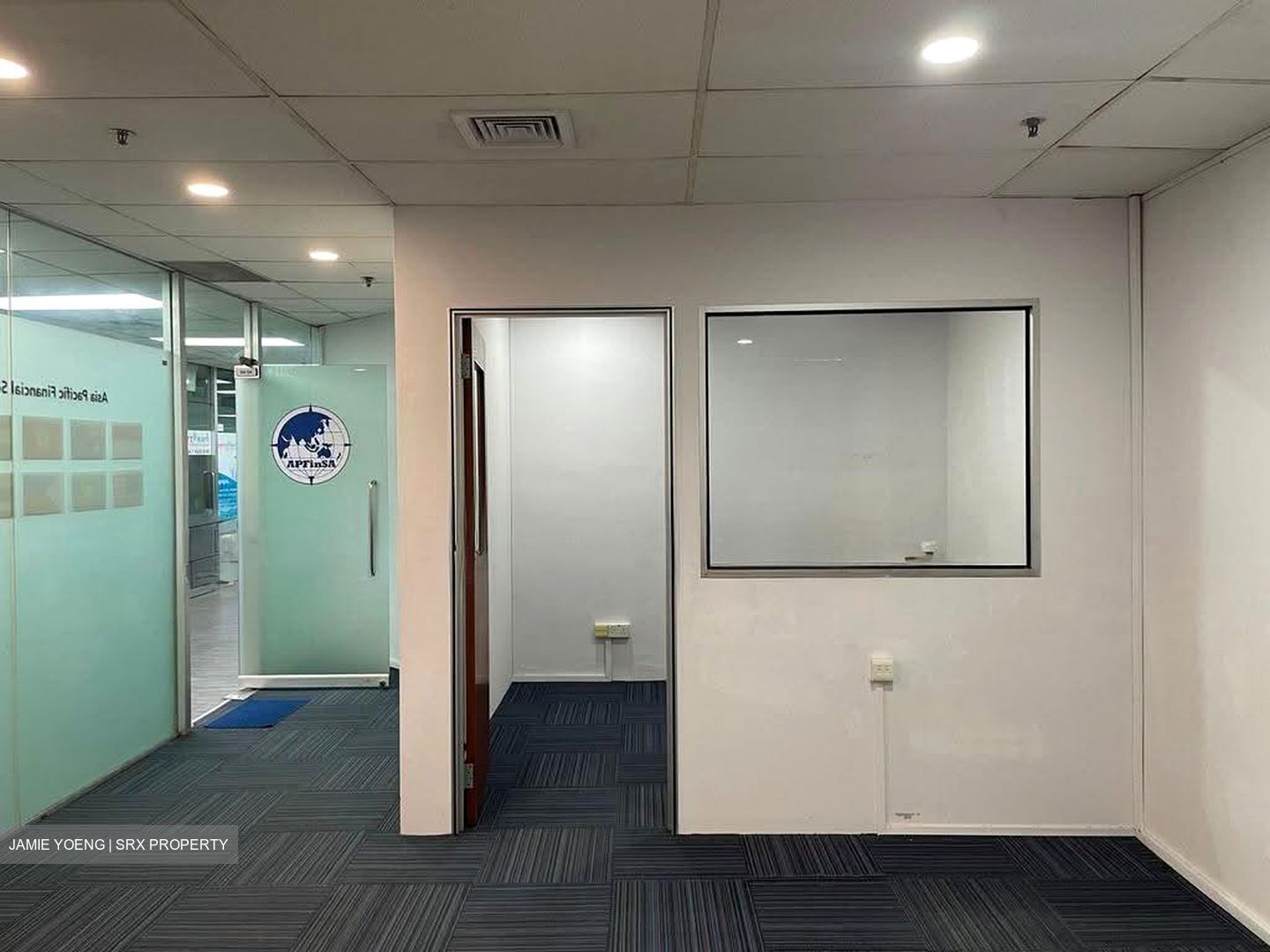 North Bridge Centre (D7), Office #623038681